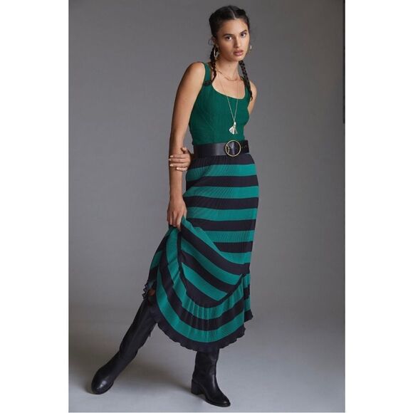 NEW Anthropologie Maeve Green Sleeveless Lace-Up Tie-Back Tank Top Blouse Medium - Picture 2 of 4